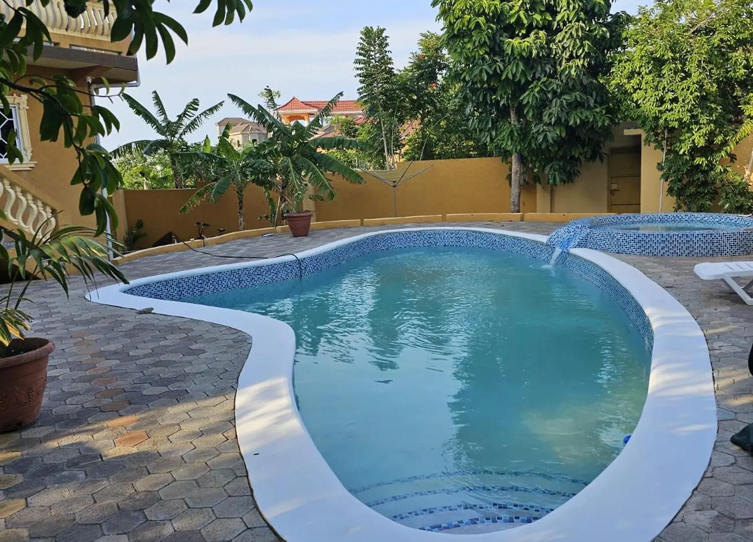 Reggae Villa Ocho Rios Bed & Breakfast