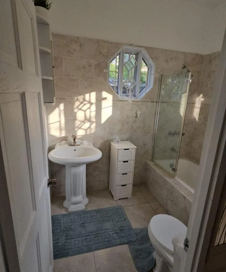 Bed & Breakfast Reggae Villa Ocho Rios Jamajka