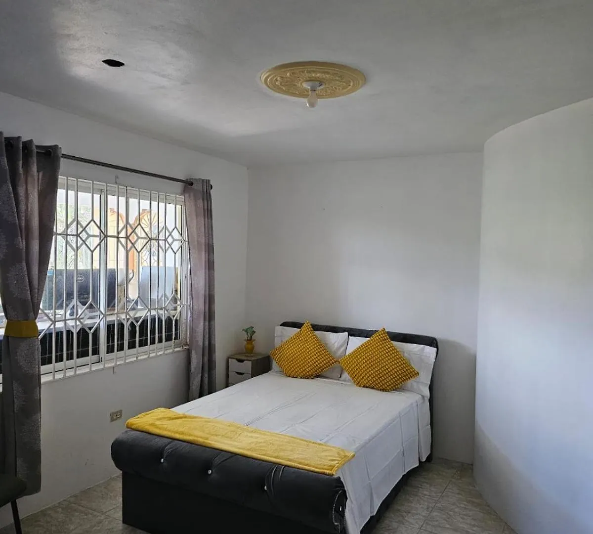 Reggae Villa Ocho Rios Bed & Breakfast
