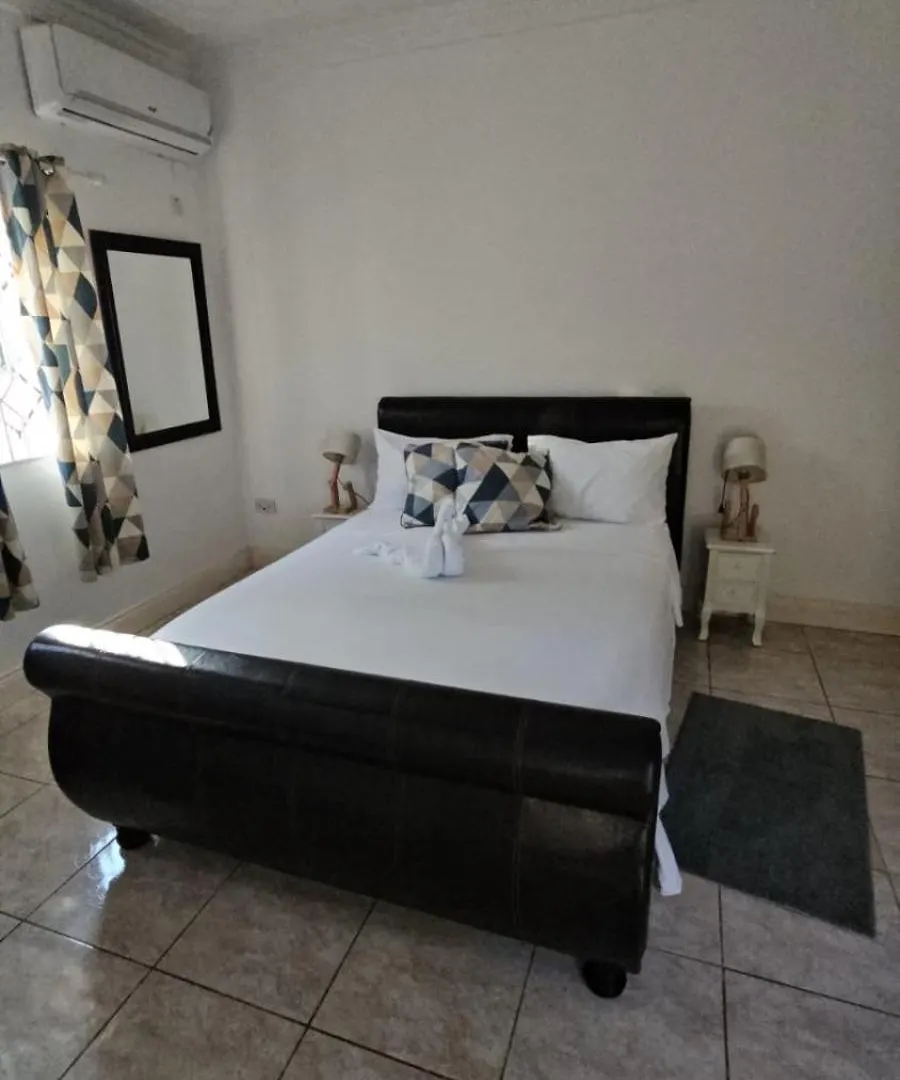 Reggae Villa Ocho Rios Bed & Breakfast